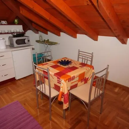 Apartment With A Parking Space Icici, Opatija - 7793